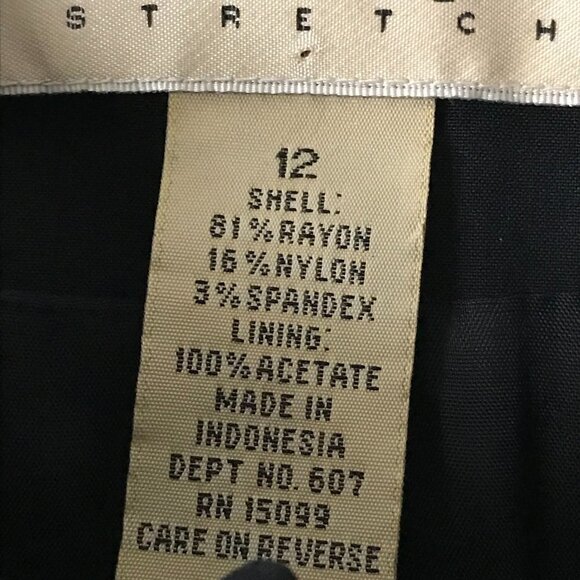 NWOT - Apostrophe Stretch Black Blazer with Front Zipper - Picture 9 of 13